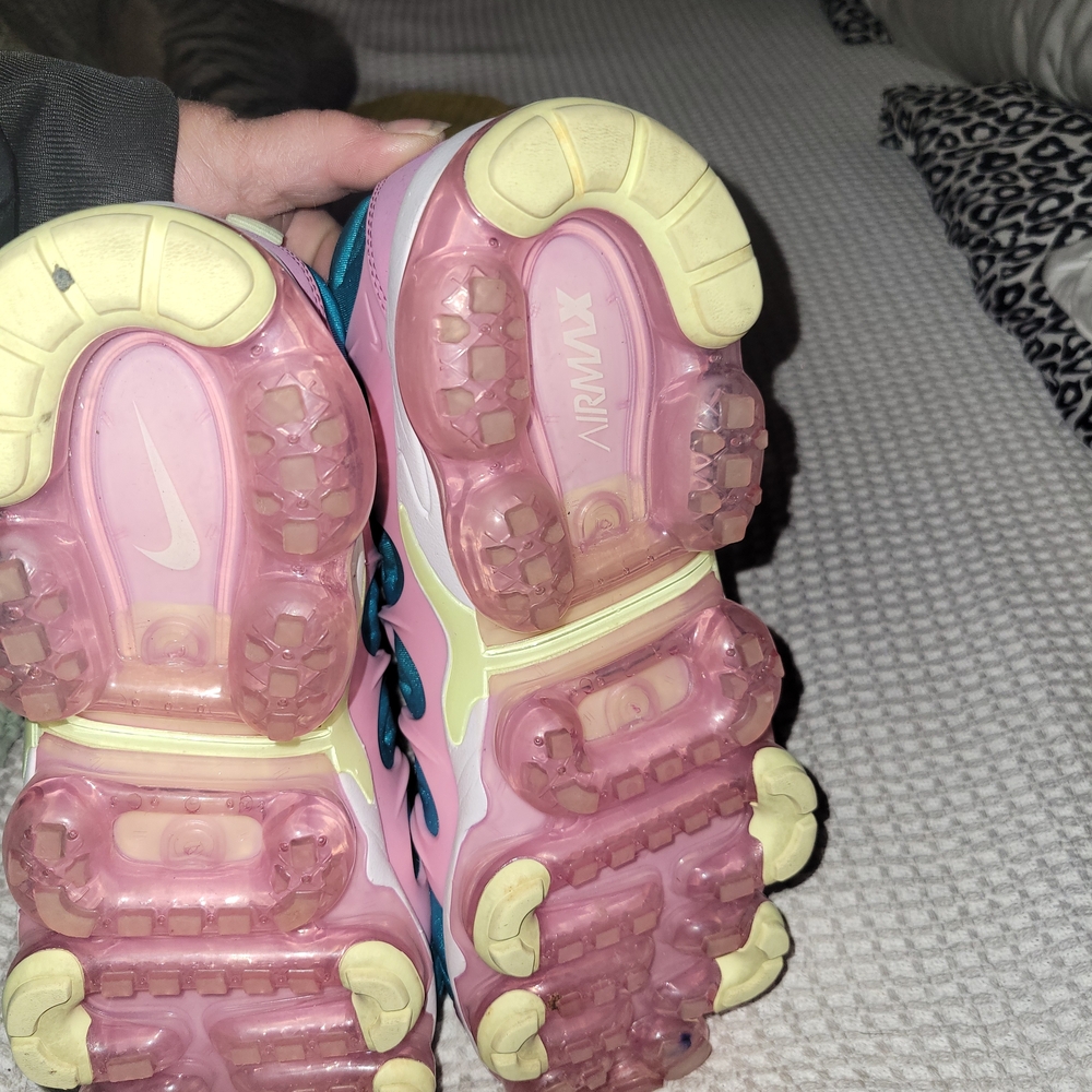 Nike Women's Multicolor Air VaporMax Plus Sneakers - Picture 6 of 8